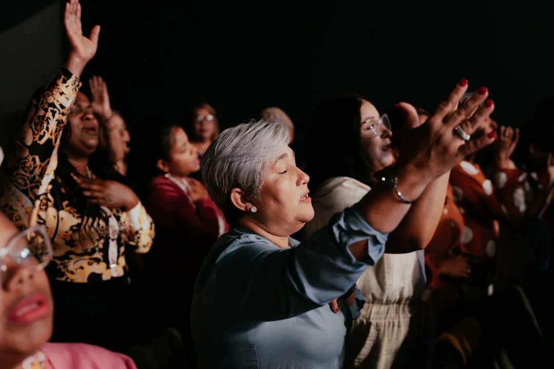 Vrouwen in de Bijbel: Onmisbare Stemmen in Gods Verhaal