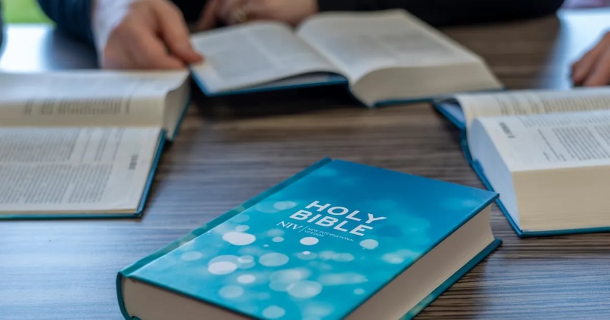 Bijbelstudie voor kringen: praktische gids voor huiskringen